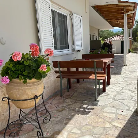 Apartment My Green Villa