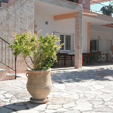 Apartment My Green Villa